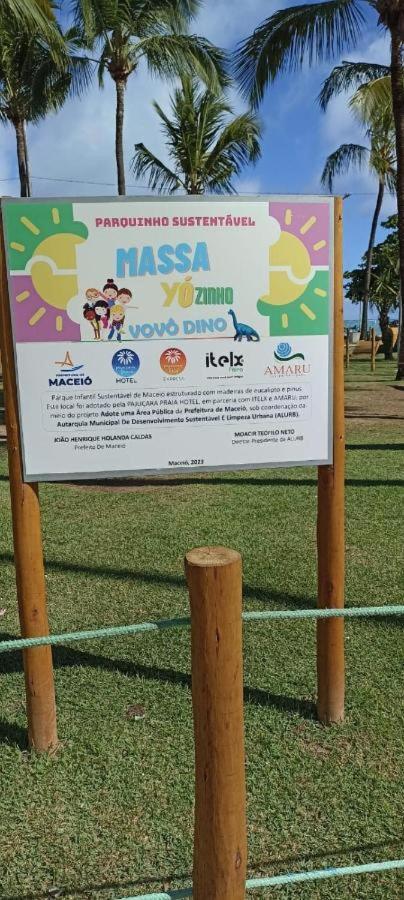 E Massa Pajucara Frente Ao Mar Maceio (Alagoas)